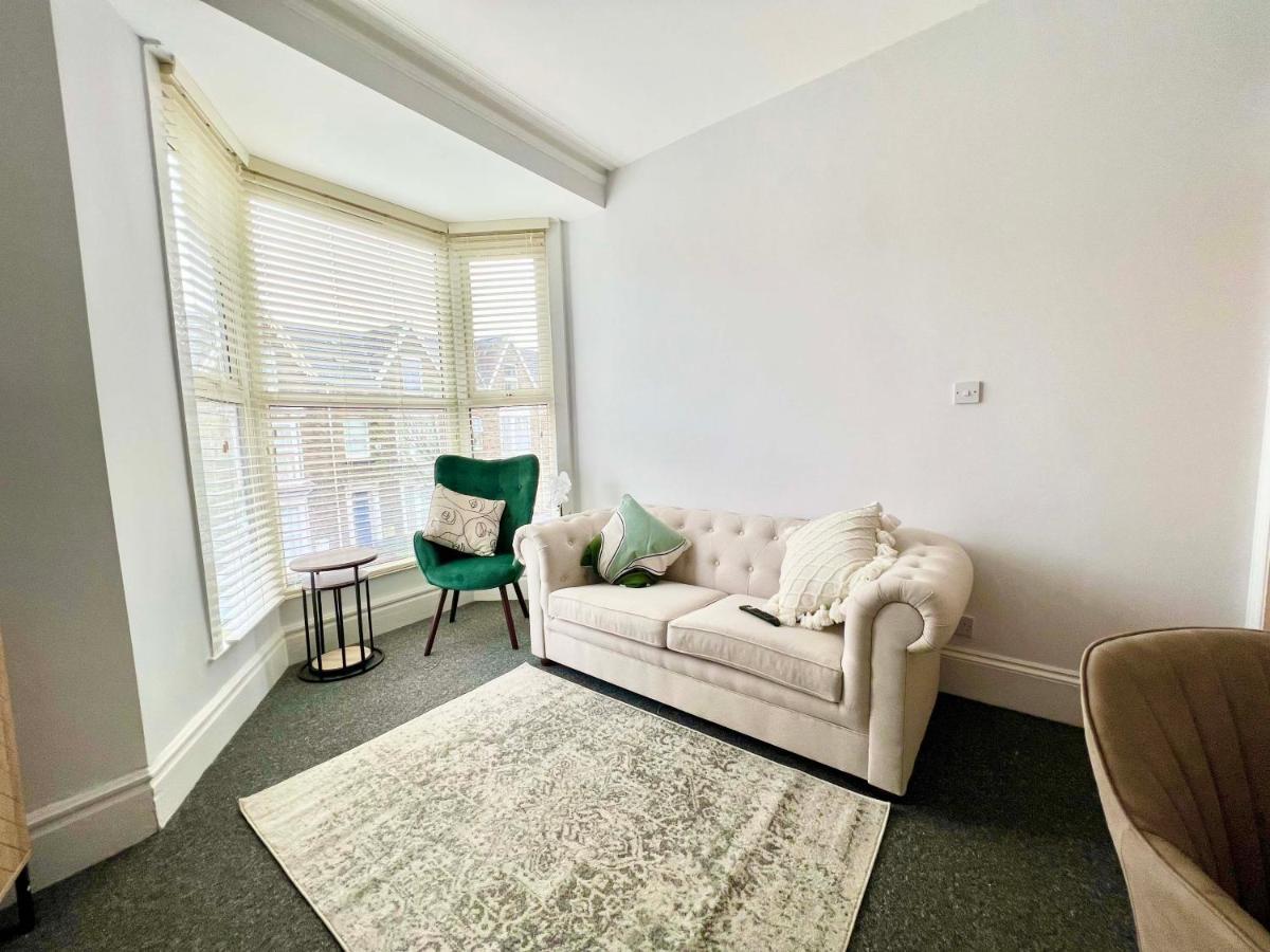 Stunning Flat Close To Beach 斯旺西 外观 照片